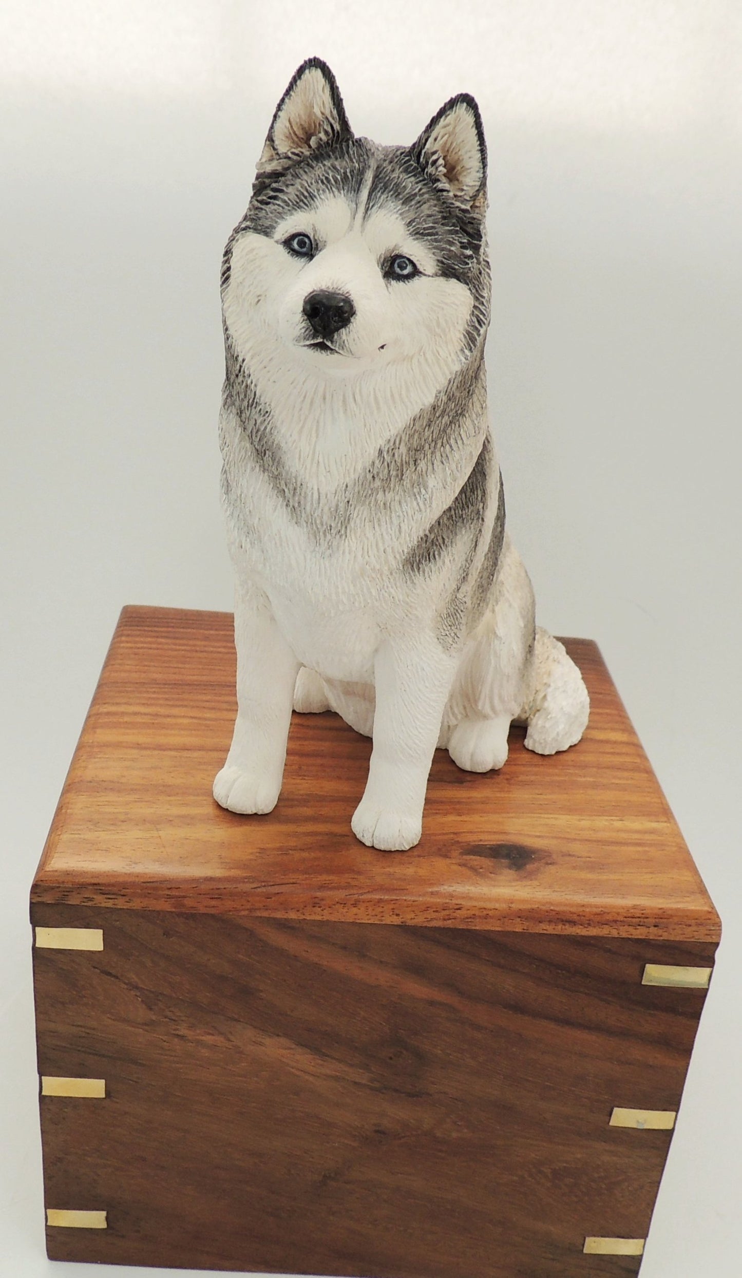 Siberian Husky Wood Cremation Urn